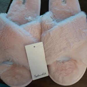 Fuzzy, pink Slippers, M/L